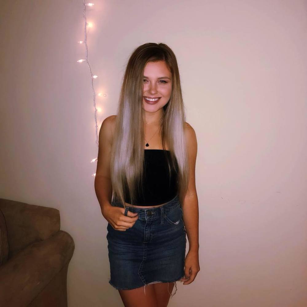 Meet your Posher, Courtney